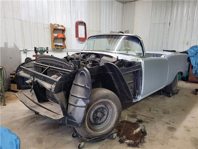 Oldsmobile Eighty-Eight  1956 à vendre