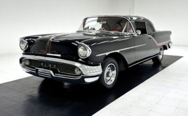 Oldsmobile Eighty-Eight  1957