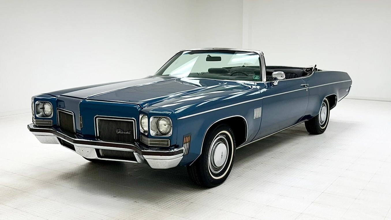 Oldsmobile-Eighty-Eight-1972-1