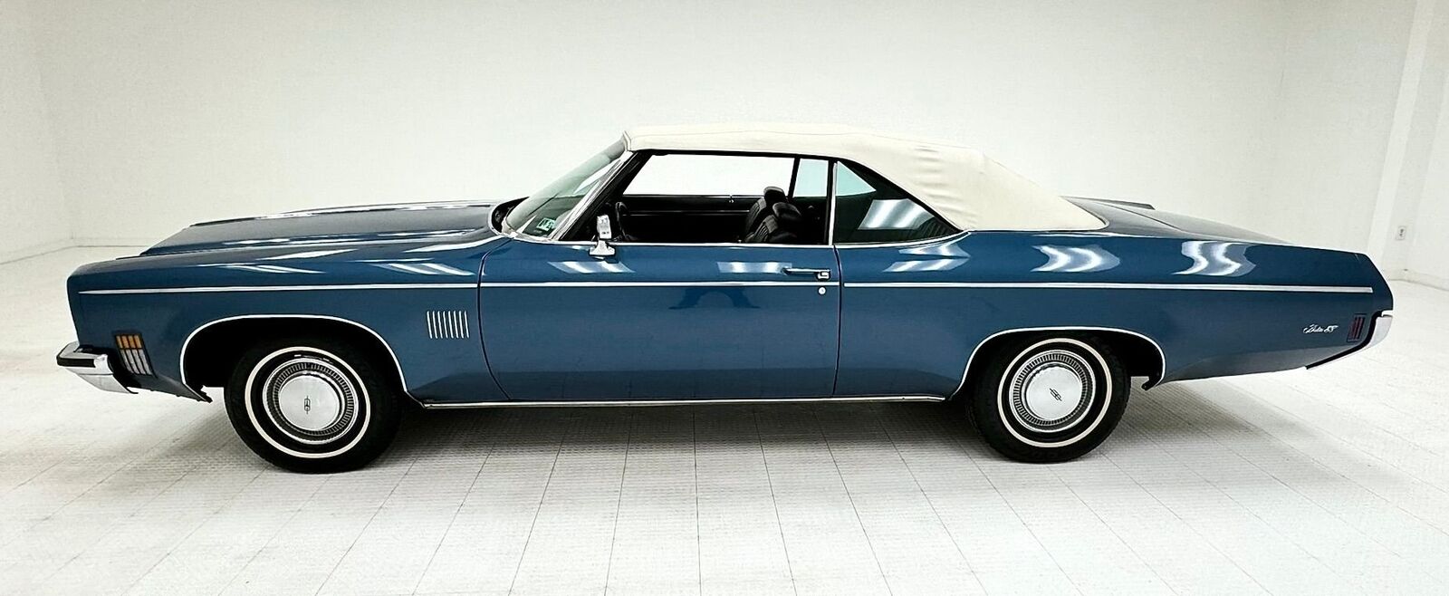 Oldsmobile-Eighty-Eight-1972-2