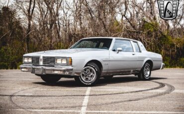 Oldsmobile-Eighty-Eight-1984-2