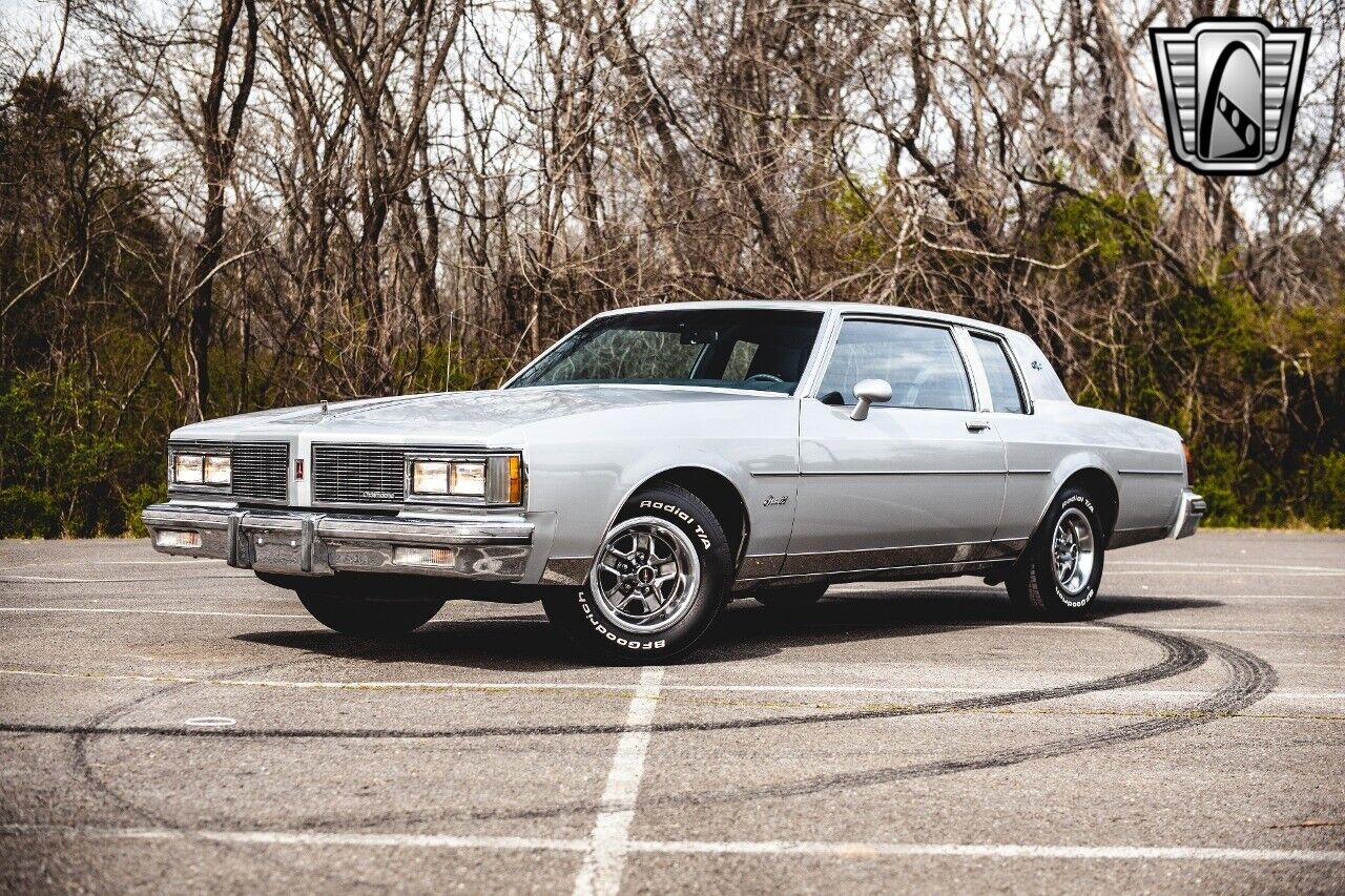 Oldsmobile-Eighty-Eight-1984-2