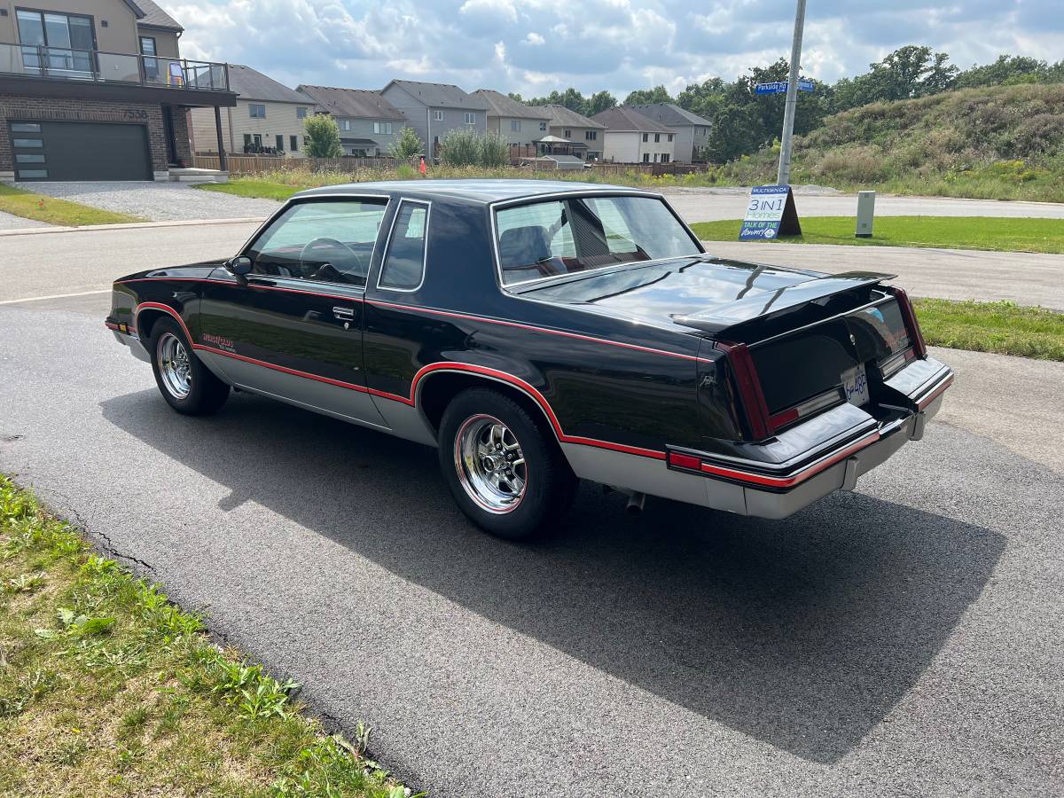 Oldsmobile-Hurst-1983-7