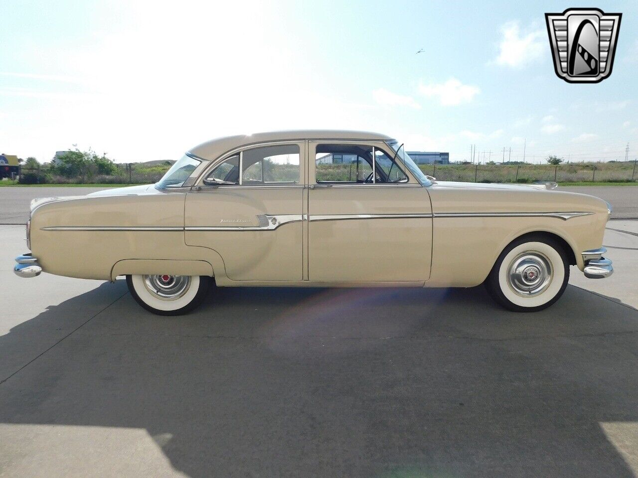 Packard-Clipper-1953-3