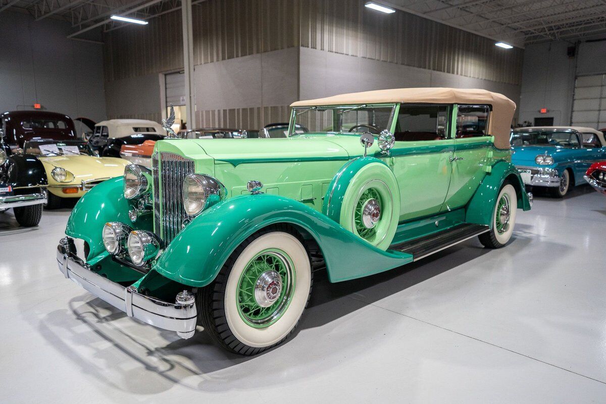 Packard-Twelve-Cabriolet-1934-8