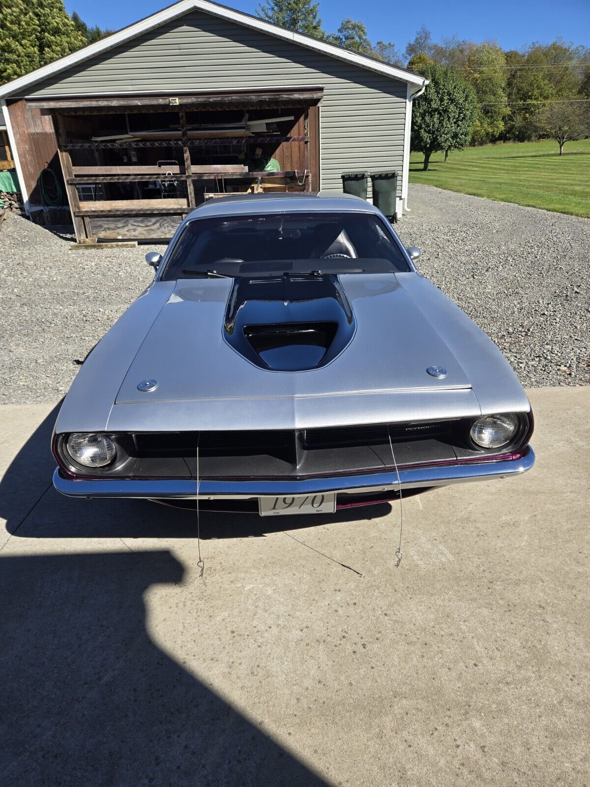 Plymouth-Barracuda-1970-2