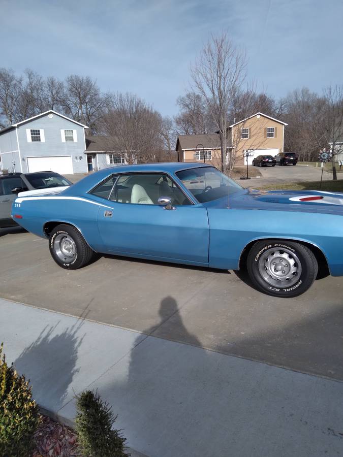 Plymouth-Barracuda-1973-1