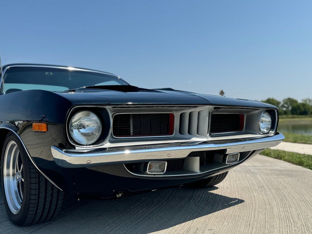 Plymouth-Barracuda-1973-4