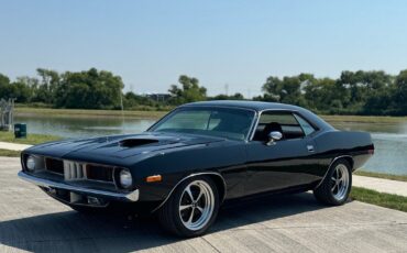 Plymouth Barracuda  year1}