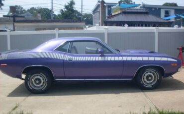 Plymouth-Barracuda-1973