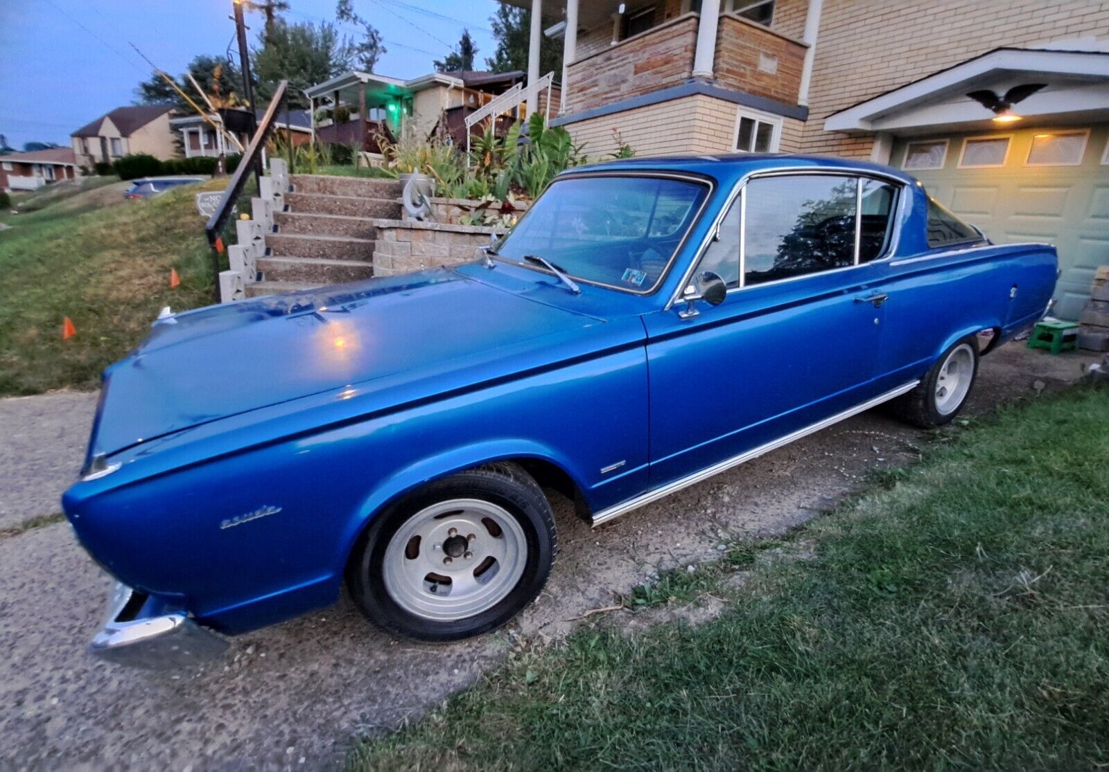 Plymouth-Barracuda-Coupe-1966-3