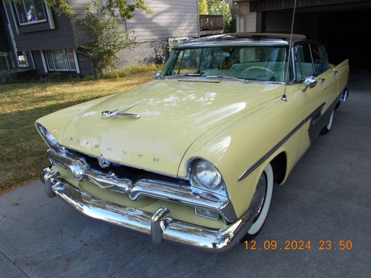 Plymouth-Belvedere-1956-1