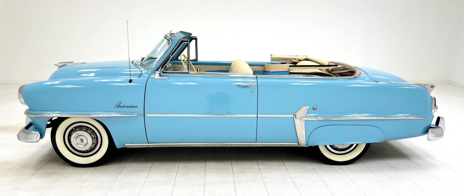 Plymouth-Belvedere-Cabriolet-1954-3