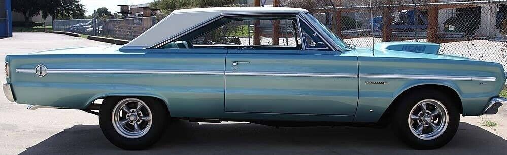 Plymouth-Belvedere-Coupe-1966-14