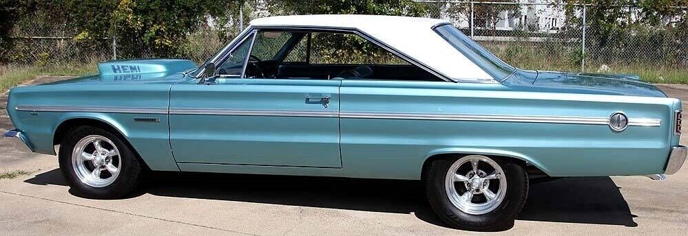 Plymouth-Belvedere-Coupe-1966-15