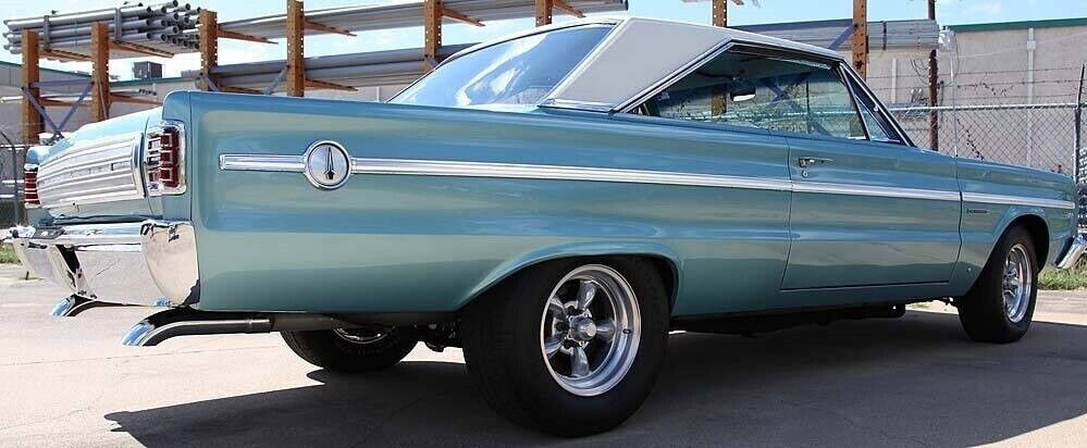 Plymouth-Belvedere-Coupe-1966-9