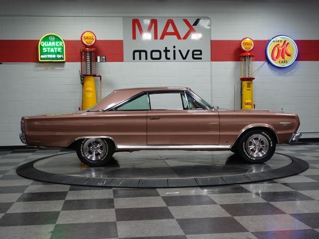 Plymouth-Belvedere-GTX-1967-1