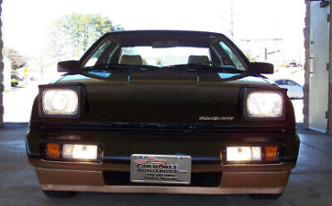 Plymouth-Conquest-Coupe-1984-9