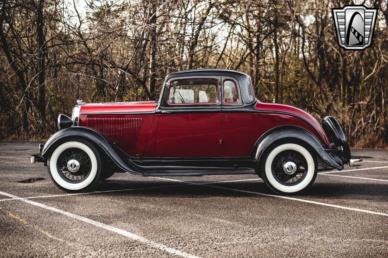 Plymouth-Coupe-1933-3