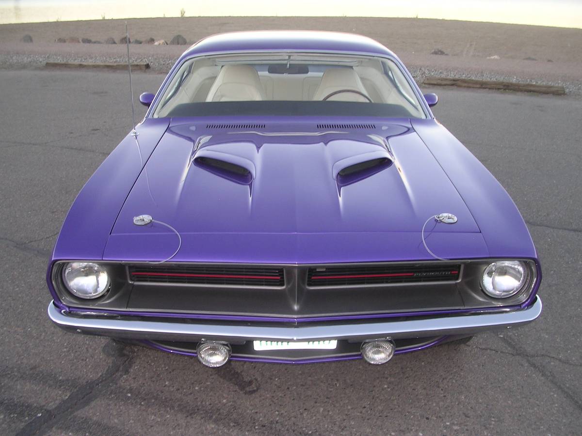 Plymouth-Cuda-1970-2