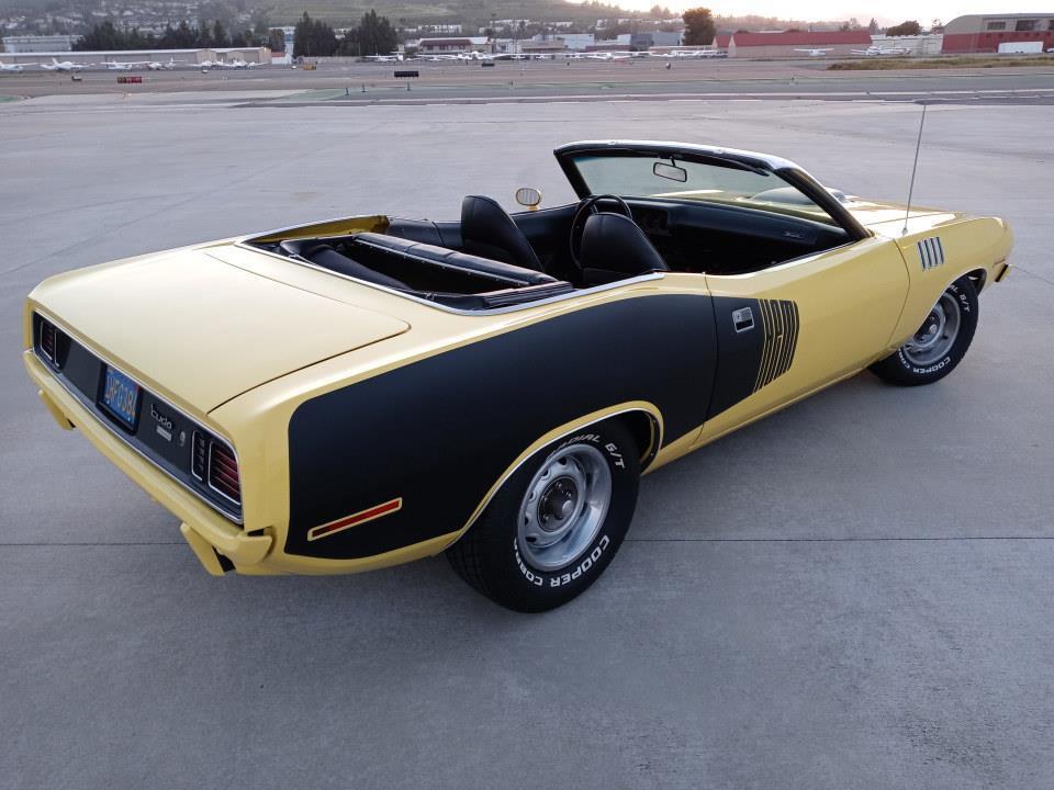 Plymouth-Cuda-1971-1