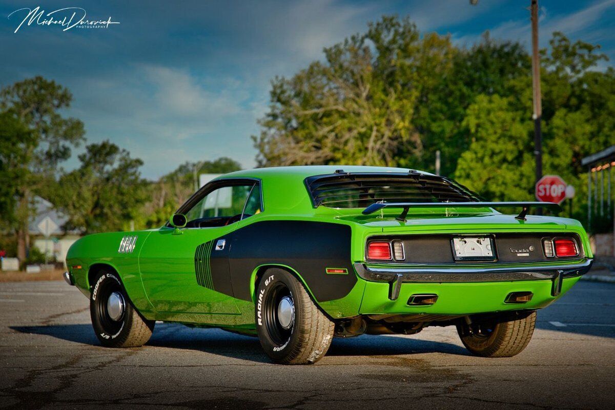 Plymouth-Cuda-1971-1