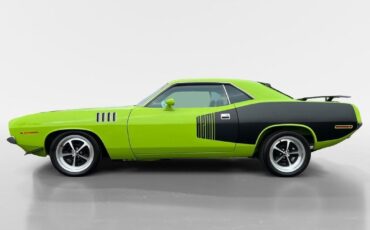 Plymouth-Cuda-1973-3