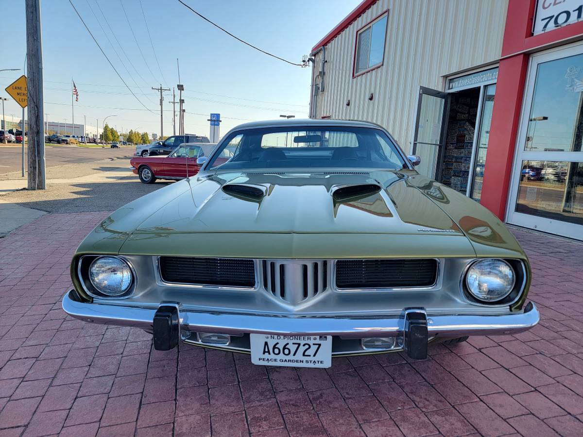 Plymouth-Cuda-1974-2