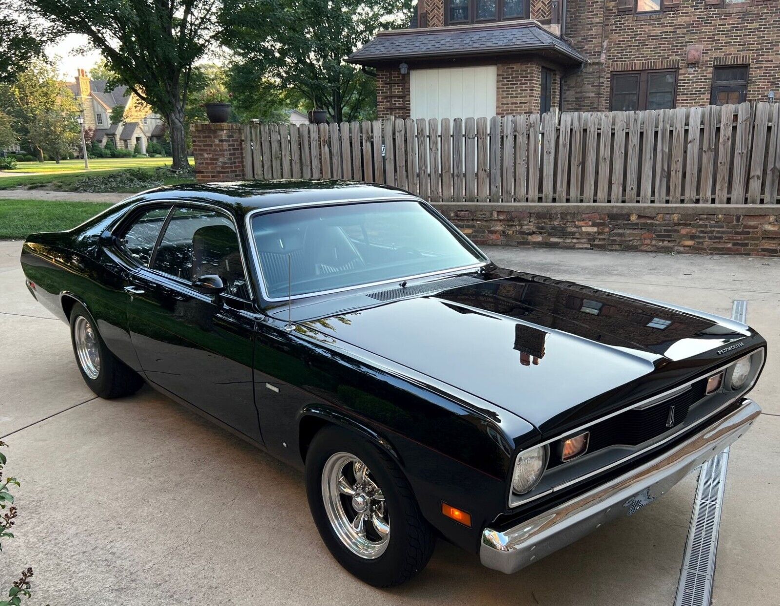 Plymouth Duster  year1}