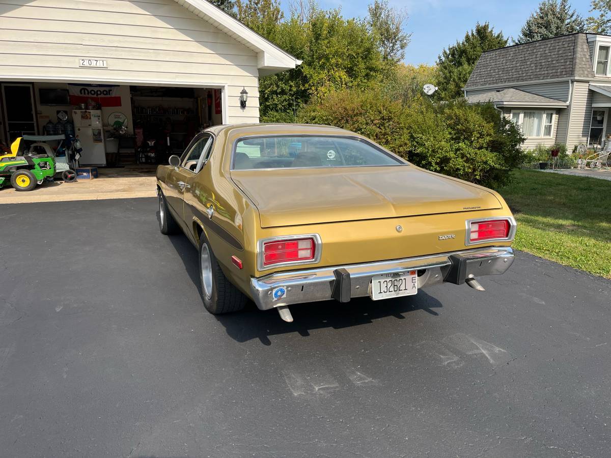 Plymouth-Duster-1973-1