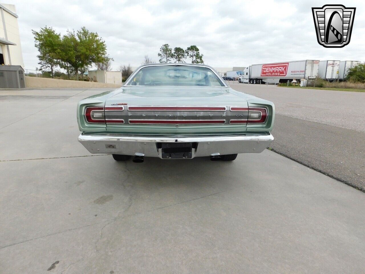 Plymouth-GTX-1968-4