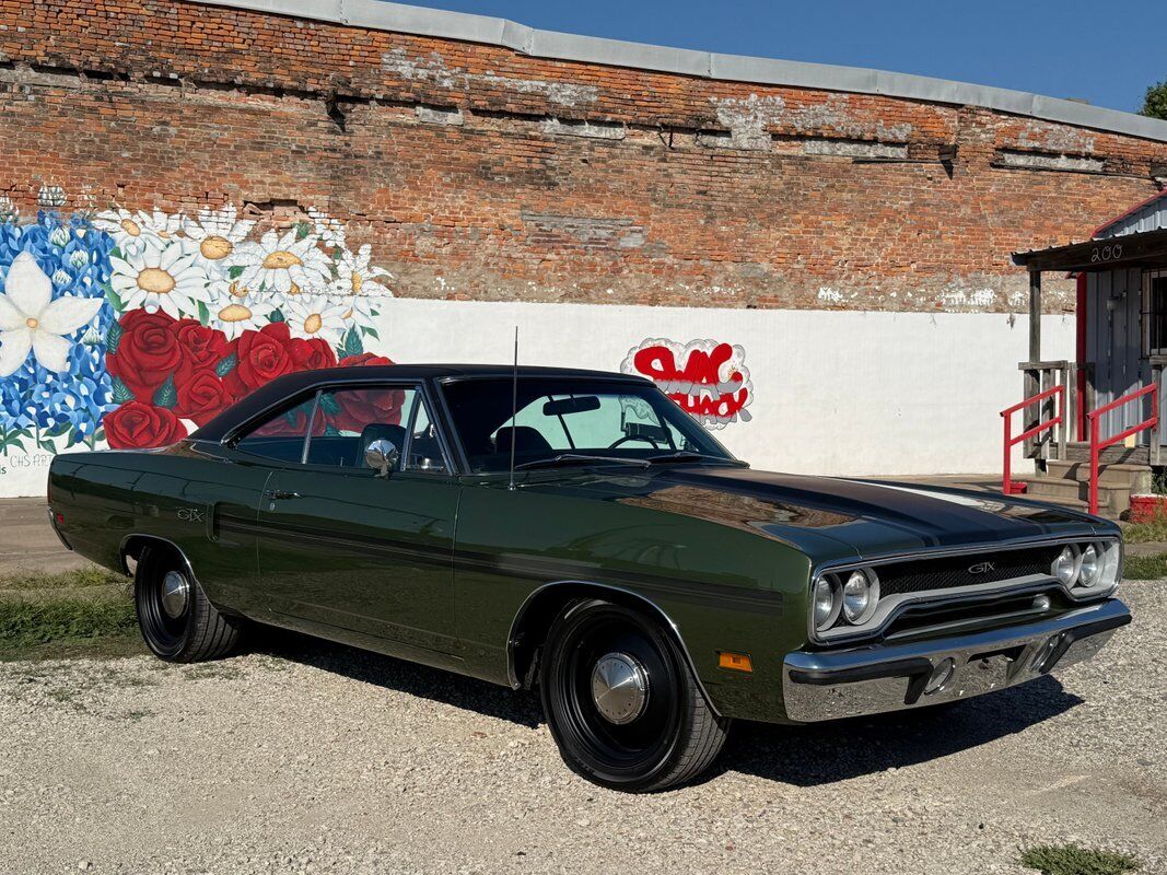 Plymouth-GTX-1970-2