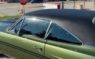 Plymouth-GTX-1970-30