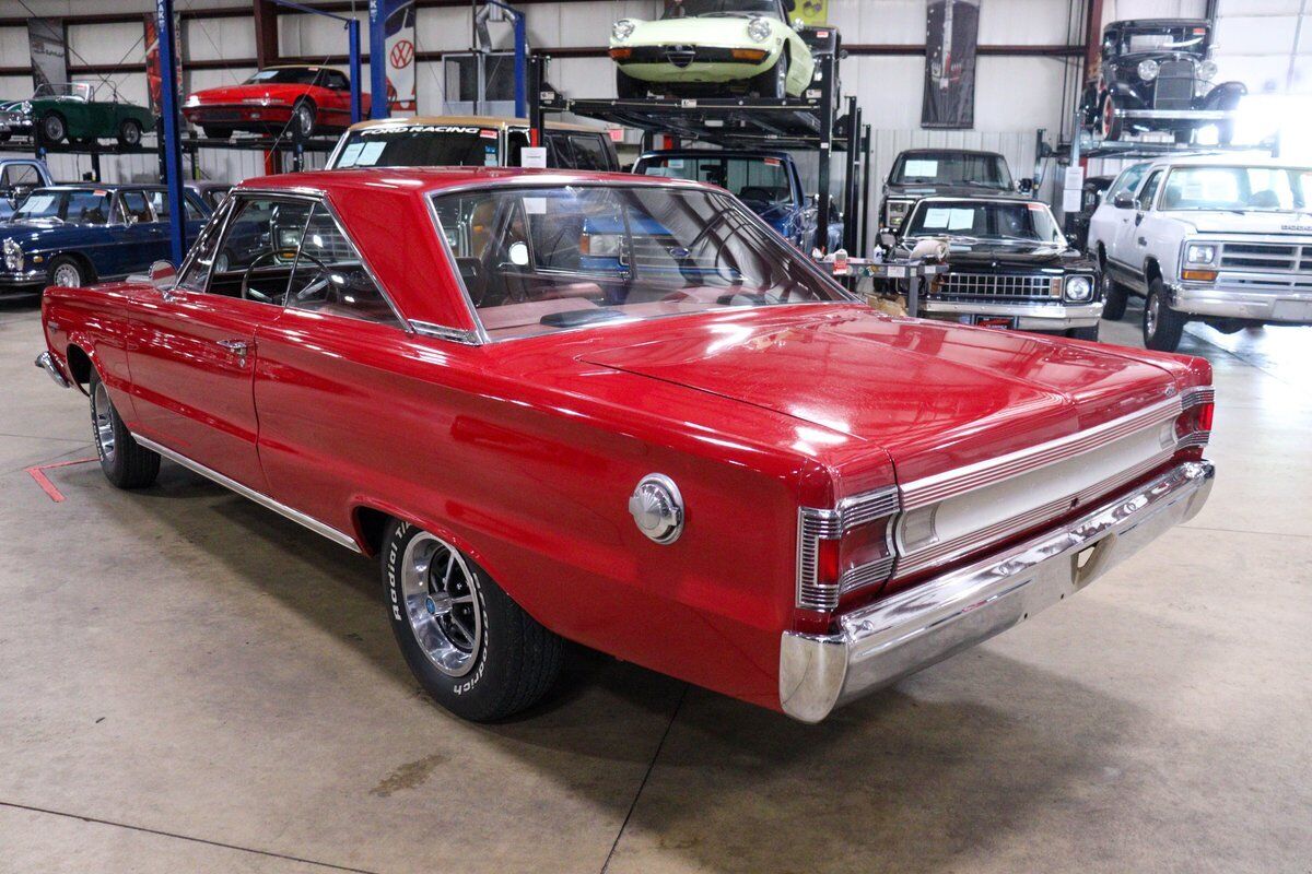 Plymouth-GTX-Coupe-1967-4