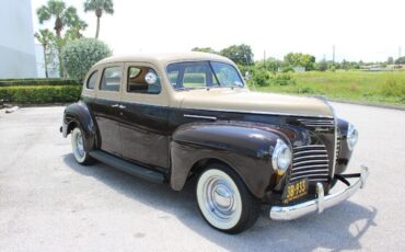 Plymouth-P10-Deluxe-Berline-1940-9