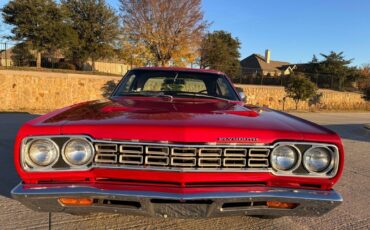 Plymouth-Road-Runner-1968-4