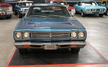 Plymouth-Road-Runner-1969-8