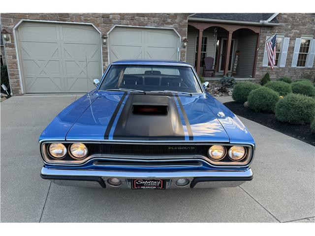 Plymouth-Road-Runner-1970-1