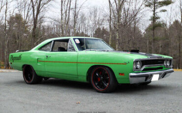 Plymouth-Road-Runner-1970-11