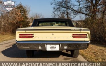 Plymouth-Road-Runner-1970-15