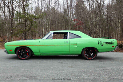 Plymouth-Road-Runner-1970-2