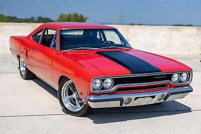 Plymouth-Road-Runner-1970-2