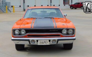 Plymouth-Road-Runner-1970-2