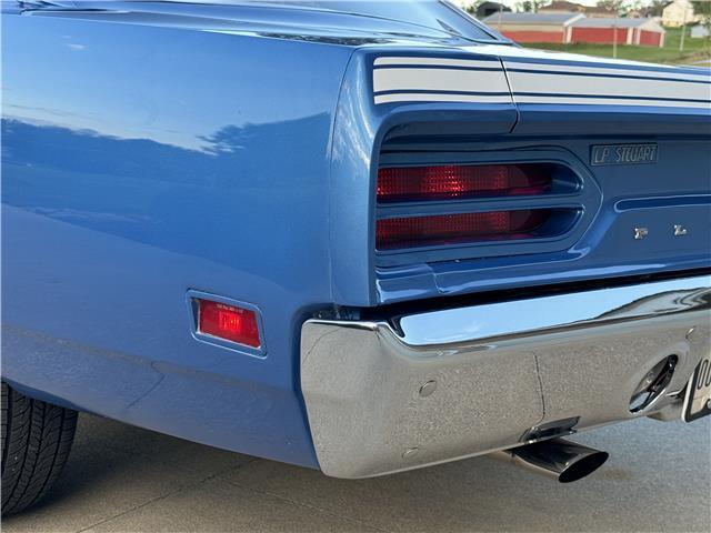 Plymouth-Road-Runner-1970-20