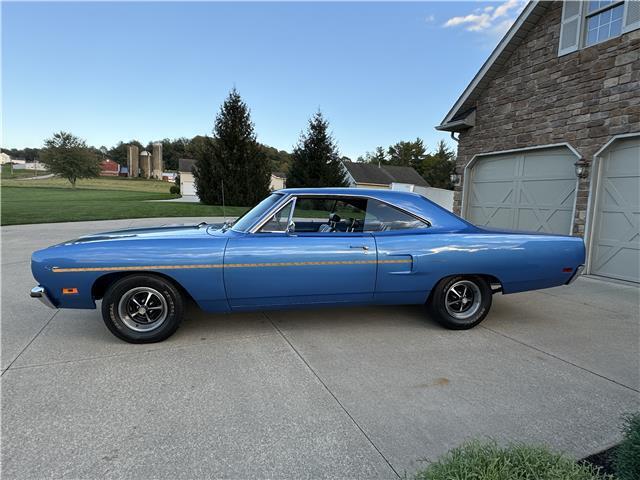 Plymouth-Road-Runner-1970-24