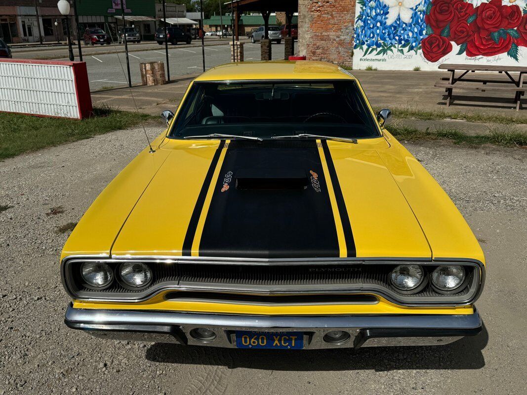 Plymouth-Road-Runner-1970-34