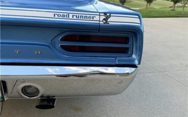 Plymouth-Road-Runner-1970-39