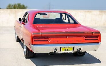 Plymouth-Road-Runner-1970-9