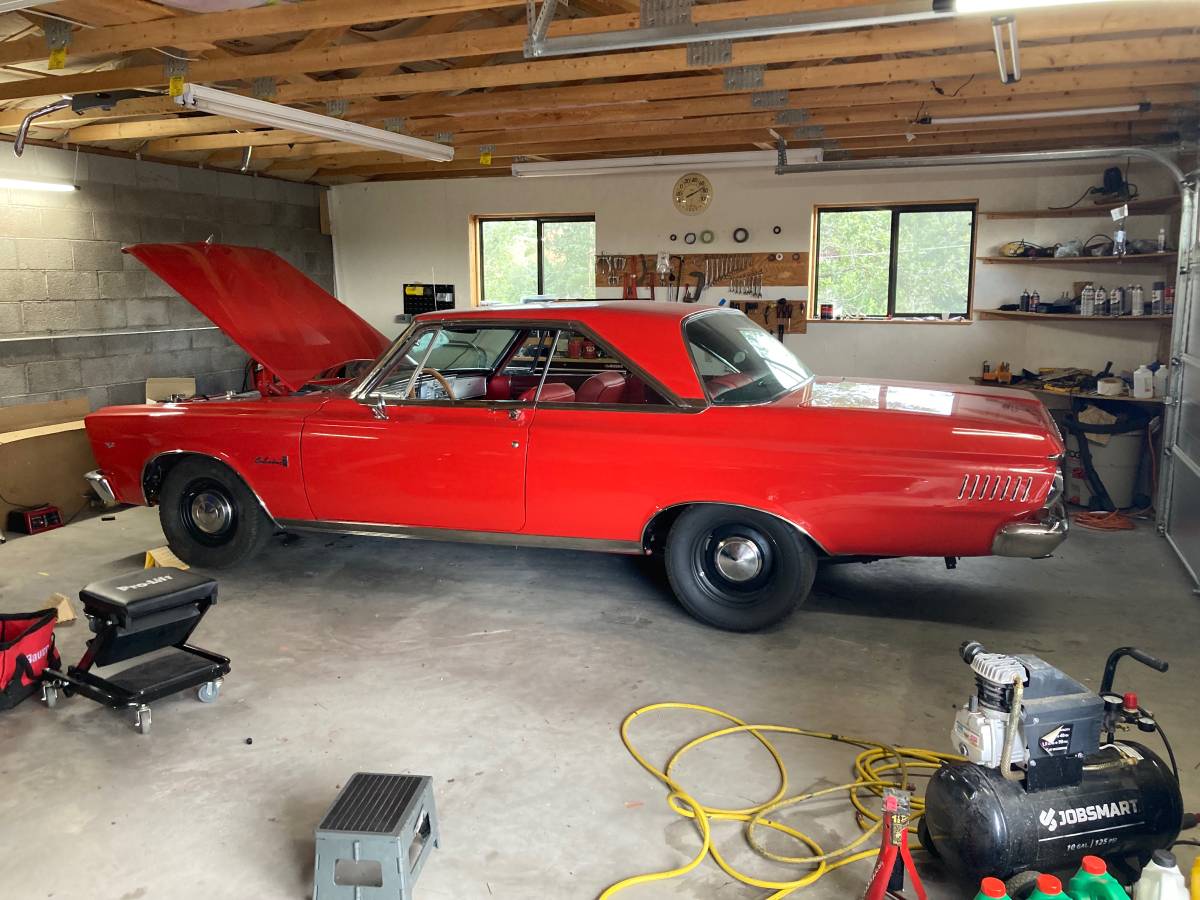 Plymouth-Satellite-1965-3