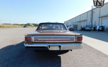 Plymouth-Satellite-1966-4